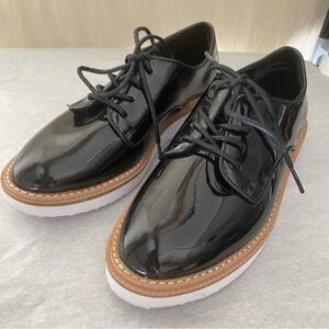 Women’s Vegan Patent Leather Oxford Lace Up Shoes